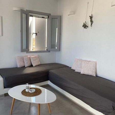 Maganiotis Rooms Kímolosz Kültér fotó